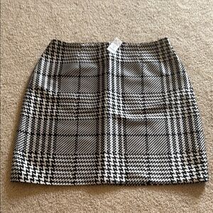 White House Black Market Black and White Boot Skirt